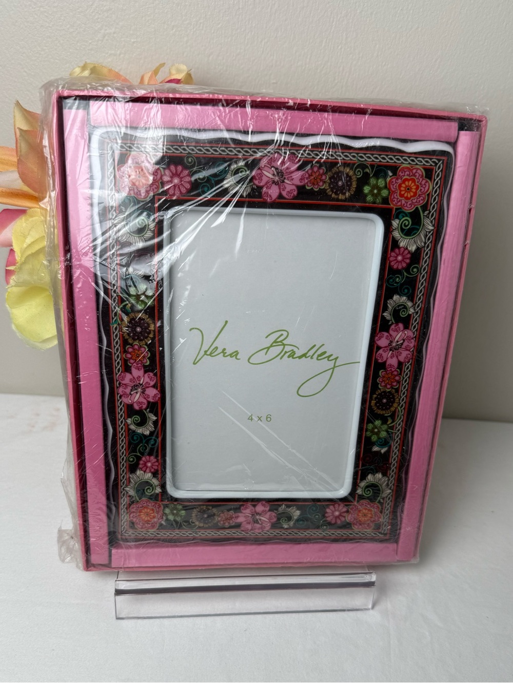 NWT Vera Bradley Mod Floral Pink 4 X 6 Picture Frame